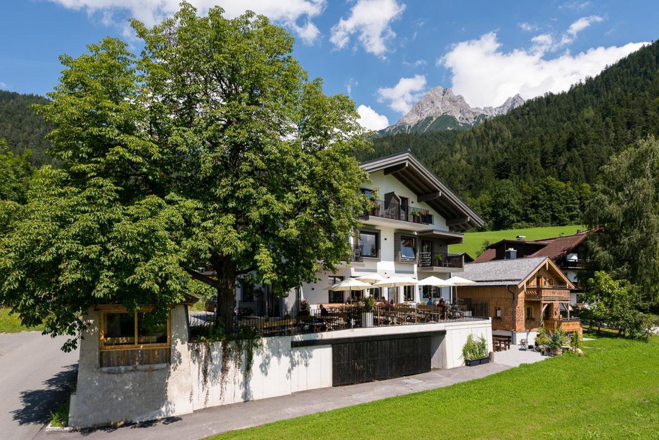 Gasthof Hubertus Apartment Saalfelden Exterior photo